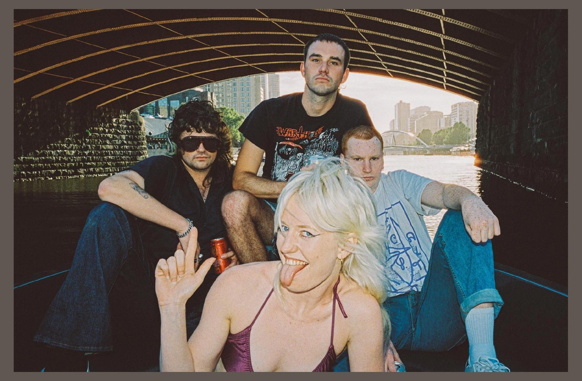 Amyl And The Sniffers